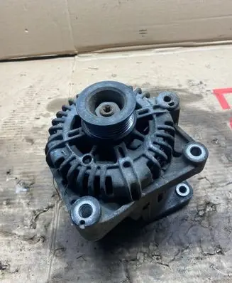 BMW 5 E39 Generator/alternator 2549588 18939
