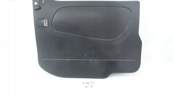 Renault Trafic III (X82) Sliding door card 829A06559R