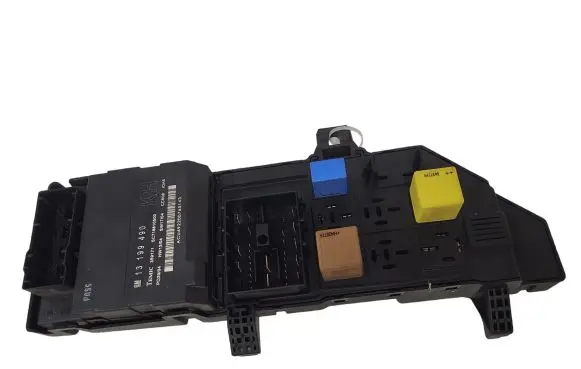 Opel Signum Fuse module 13199490 460023260 13181983