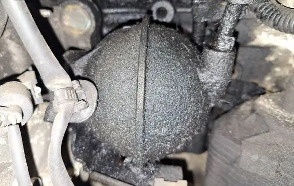 Mitsubishi Outlander Vacuum air tank 