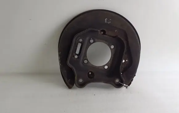 Hummer H3 Rear brake disc plate dust cover 