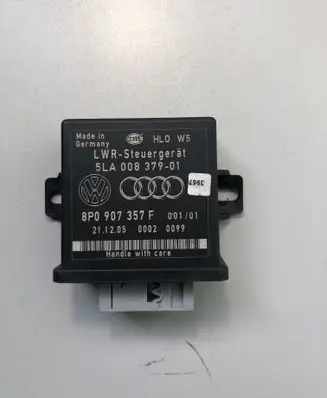 Audi A3 S3 8P Light module LCM 8P0907357F