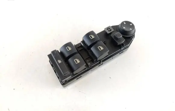 BMW 5 E60 E61 Electric window control switch 6951904