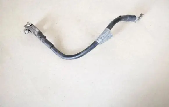 Positive cable (battery)