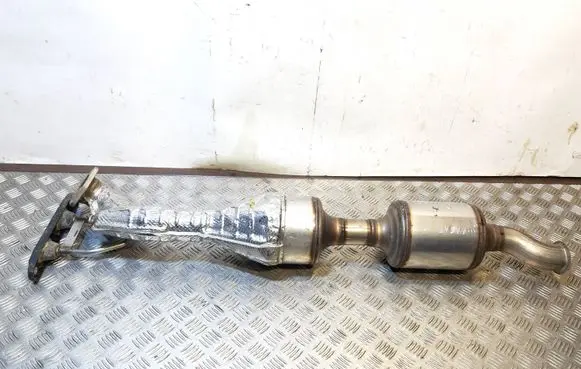 Volkswagen PASSAT B7 USA Catalyst/FAP/DPF particulate filter 7N0230AB 3AA131809B 561253059D