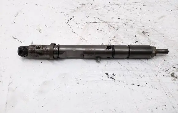 Audi A4 S4 B6 8E 8H Fuel injector 059130201F 0432133795