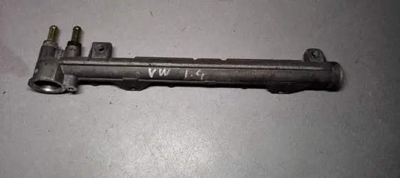 Volkswagen Golf IV Fuel main line pipe 036133319B