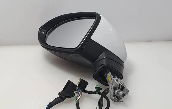Volkswagen PASSAT B8 Front door electric wing mirror 3G1857501FS 3G1857501 11PIN