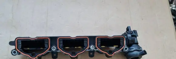 Audi A6 C7 Intake manifold 06E133109AT