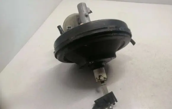 Audi A4 S4 B5 8D Brake booster 8D0612105F B39F
