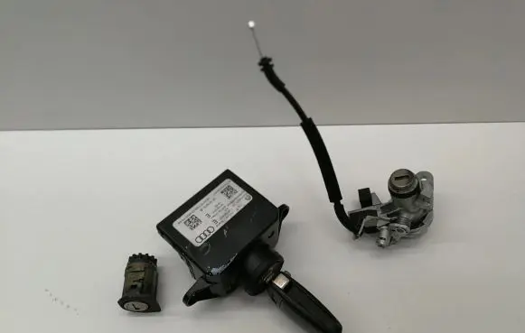 Audi A6 S6 C6 4F Ignition lock 4F0909131E 8E0827573 4F0837063