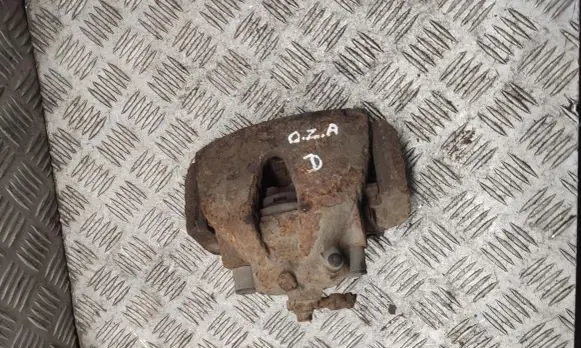 Opel Zafira A Front brake caliper