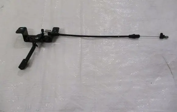 Citroen C3 Aircross Engine bonnet/hood lock release cable 39010149