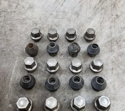 Ford Mondeo MK IV Nuts/bolts 