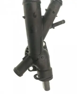 Volkswagen PASSAT B7 Engine coolant pipe/hose 03L121131AA
