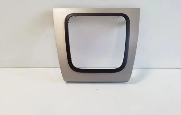 Lexus RX 330 - 350 - 400H Gear shifter surround trim plastic 5884348010 5882148030