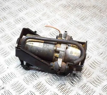 Porsche Cayenne (92A) Vacuum pump 7P0614215A