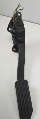 Land Rover Discovery 4 - LR4 Accelerator throttle pedal FK72-9F836-AB
