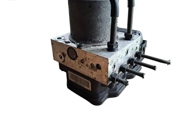 Hyundai i40 ABS Pump 589203Z510 AA11274G