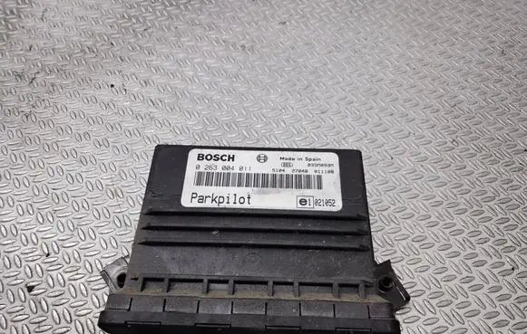 Mercedes-Benz S W220 Parking PDC control unit/module 0263004011