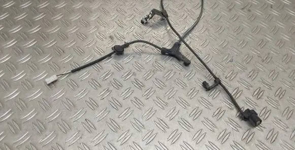 Toyota Corolla E120 E130 Rear ABS sensor wiring 