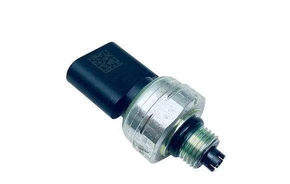 Tesla Model Y Air conditioning (A/C) pressure sensor 158161000B