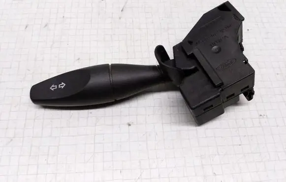 Ford Focus Indicator stalk 98AG13335AE
