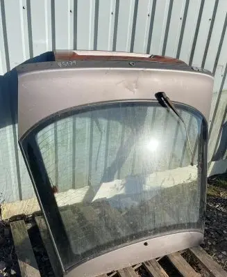 Mazda 626 Tailgate/trunk/boot lid