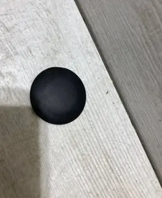 Engine bonnet/hood lock trim molding