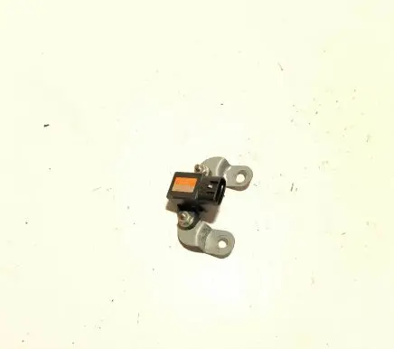 Nissan X-Trail T32 Airbag deployment crash/impact sensor 319554BA0A 1049910951
