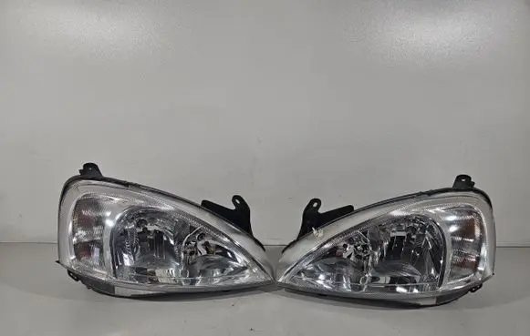 Opel Corsa C Headlights/headlamps set 134796504453