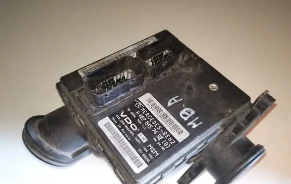 Mercedes-Benz A W168 Engine control unit/module A0275457432 A1661402400