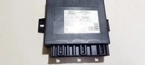 Ford Focus Comfort/convenience module 98ag15k600db 5wk47230b