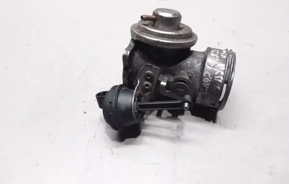 Volkswagen Caddy EGR valve 03G129637