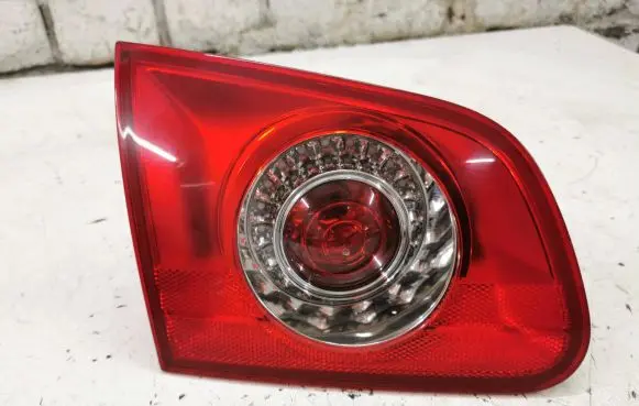 Volkswagen PASSAT B6 Tailgate rear/tail lights 3C9945093
