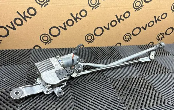 Porsche Panamera (970) Front wiper linkage and motor 97062803501