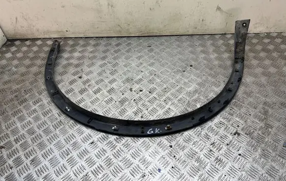 Infiniti FX Fender trim (molding) 