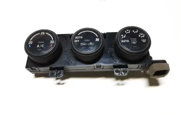 Suzuki XL7 I Climate control unit 9561054J21 5037223513 38611