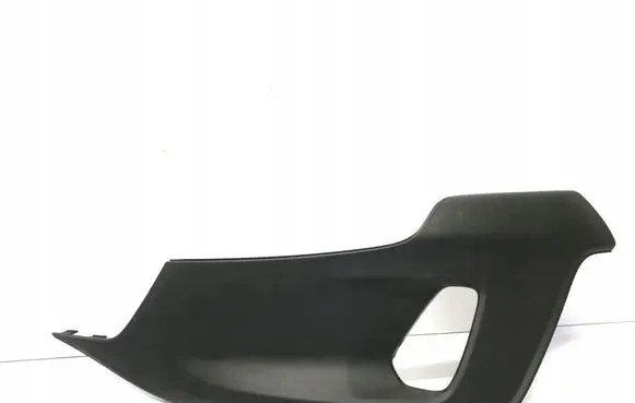 Volvo XC40 Front fog light trim/grill 31353342