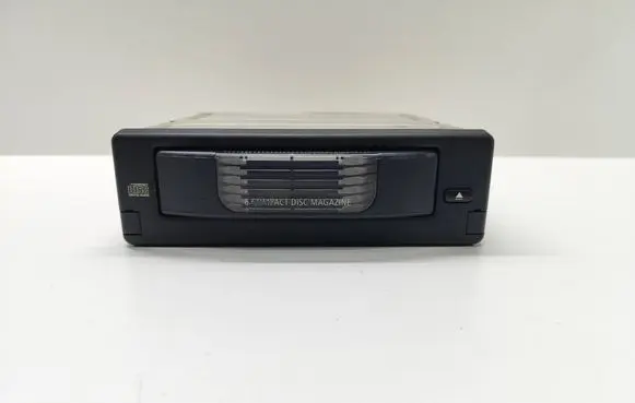 BMW 5 E60 E61 CD/DVD changer 6956939 65126956939 41057659