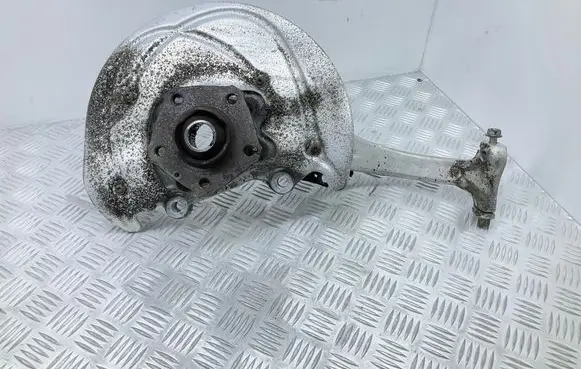 Audi A4 S4 B9 Front wheel hub 8W0407559 8W0407241F