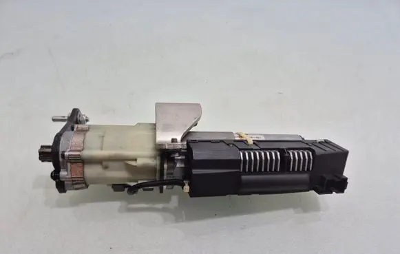 Audi Q7 4L Tailgate/trunk/boot lift motor 4L0827851E