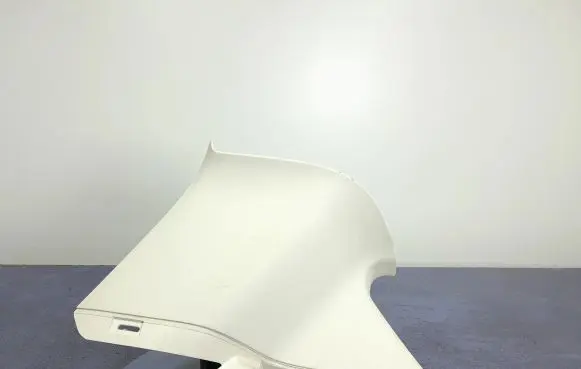 Other sill/pillar trim element