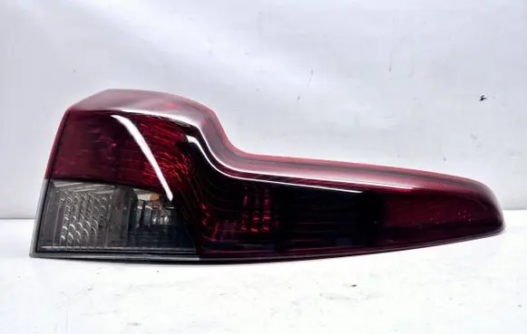 Volvo V50 Rear/tail lights 30744541 P1007V50SXX 27110100