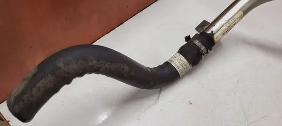 Jaguar XF X250 Fuel tank filler neck pipe 9X239034CB 9X239047BC