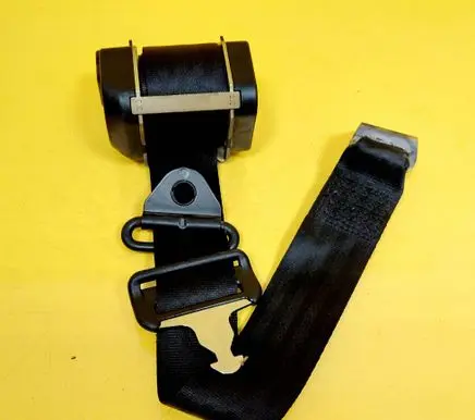 Ford Sierra Rear seatbelt 0415142