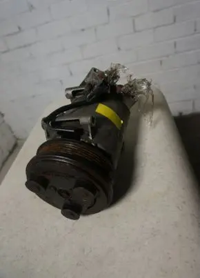 Ford Focus Air conditioning (A/C) compressor (pump)