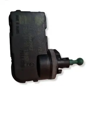 Volkswagen Golf IV Headlight level adjustment motor 1J0941295F
