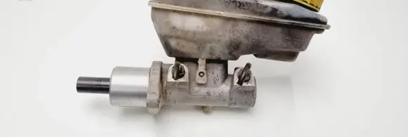 Volkswagen Sharan Master brake cylinder 7M1611303