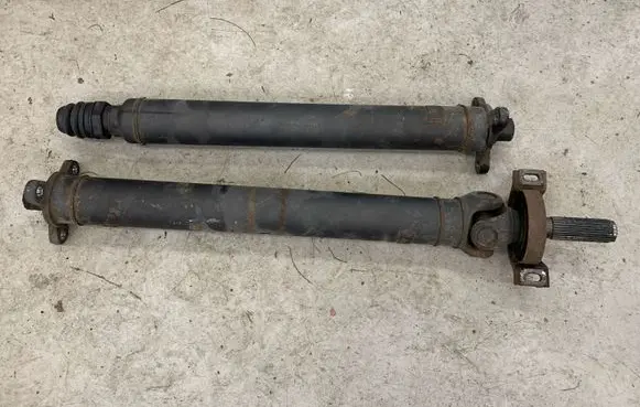 Mercedes-Benz SL R129 Rear driveshaft/prop shaft 1294101606 A1294101606